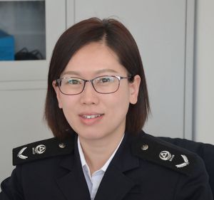 孙艳爽 综合办副主任
多年从事管理，统计工作
经验丰富。擅长公司各项业务的
行政处理工作