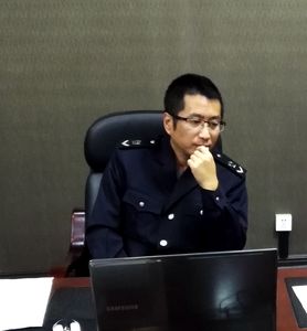 刘伟 网络管理员
多年从事网络管理工作
经验丰富。