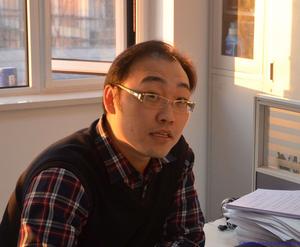 杨军 高级工程师，安全专家
多年从事安全生产一线工作
经验丰富。注册安全工程师，
评价师。