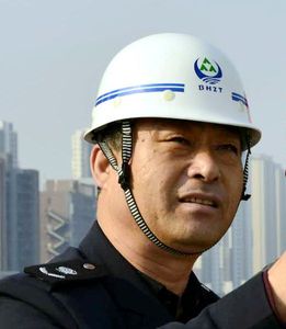 李敬 安全专家
多年从事安全生产一线工作
经验丰富。